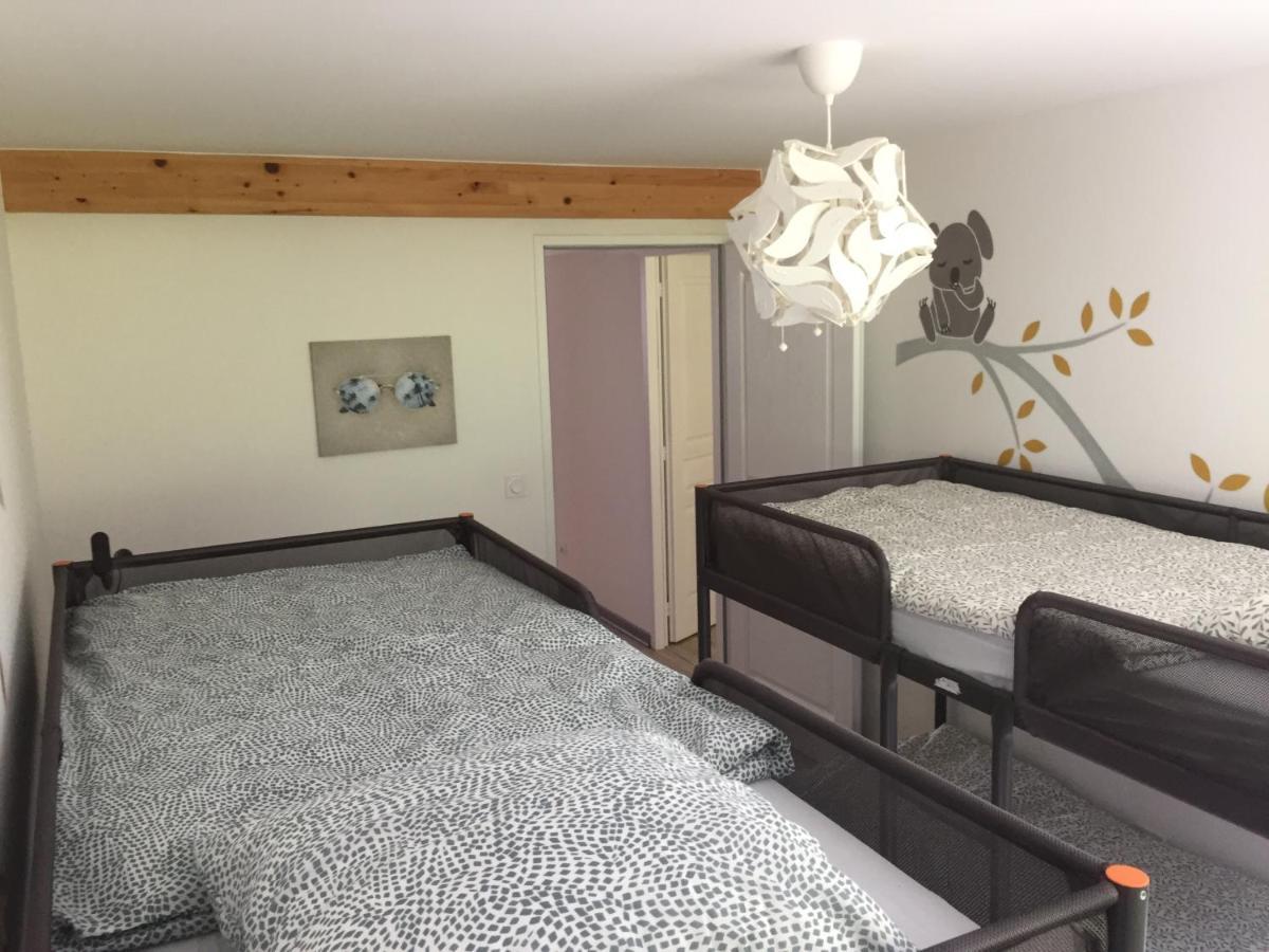 Maison Familiale Vue Lac Avec Jardin - A 10Mn Du Lac Et Stations De Ski Apartment Publier Exterior photo